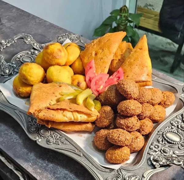 ساندویچ عربی اصفهان