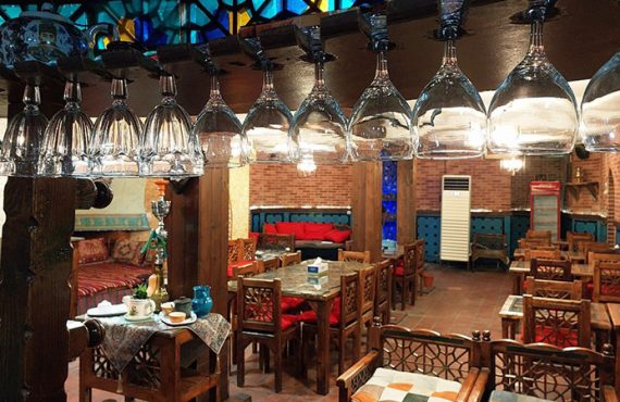 سفره خانه سنتی سیمرغ تهران