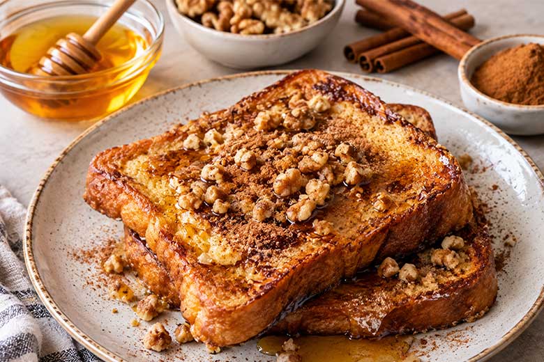 طرز تهیه فرنچ تست عسل، گردو و دارچین