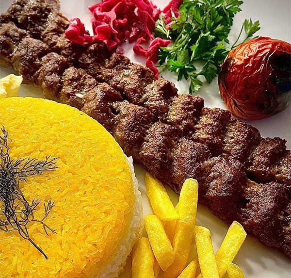رستوران ساحلی آفتابگردان نوشهر