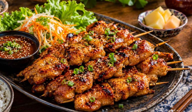 طرز پخت جوجه کباب کره‌ای؛ فوت‌وفن تهیه جوجه‌ای نرم، آبدار و رستورانی