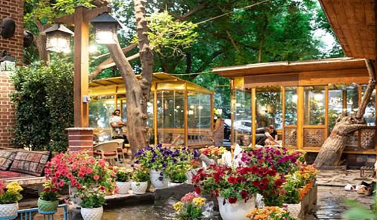 بهترین و زیباترین باغ رستوران های تهران + آدرس و شماره تماس