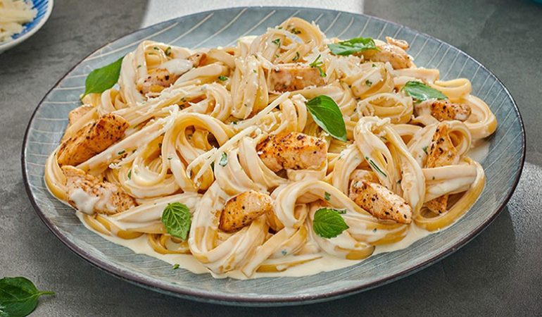 طرز پخت پاستا آلفردو
